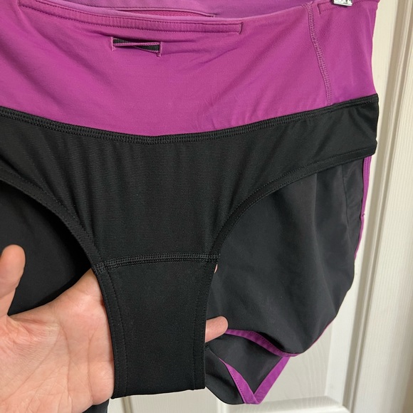 Lululemon 🍋 Run Times Shorts Size 8 - Picture 8 of 9